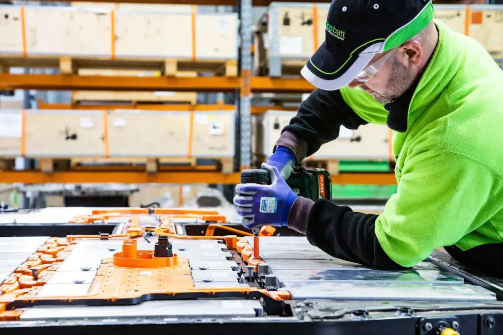 BMW Launches EV Battery Recycling Program